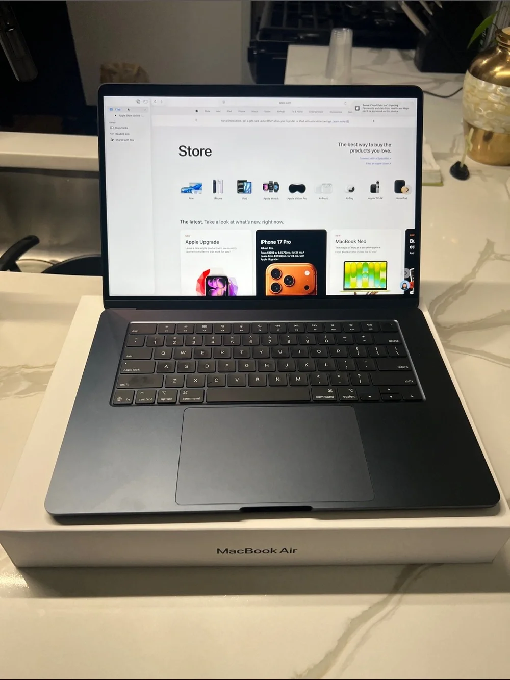 Apple MacBook Air - 15 “ midnight color
